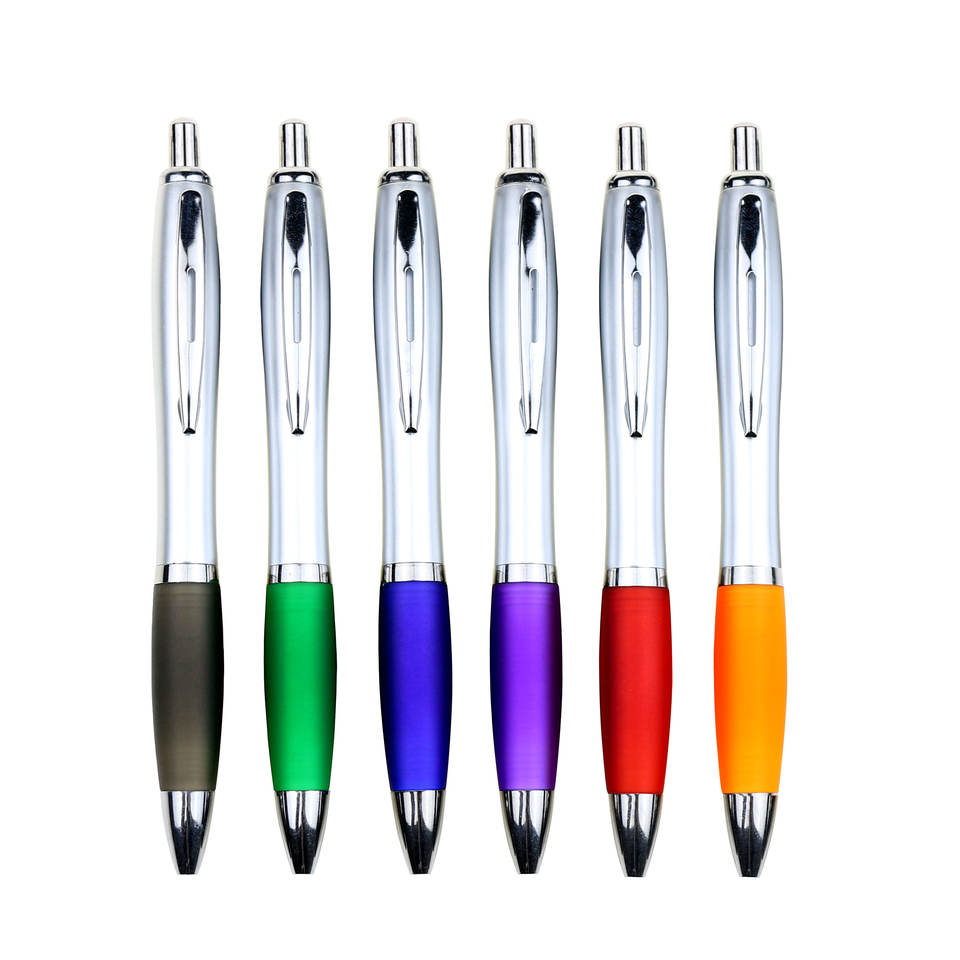 P010 Plastic Ball Pen Customized Logo Advertising Pen